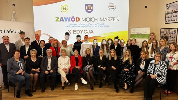 Fotorelacja z uroczystego wręczenia nagród laureatom Powiatowego Konkursu: Zawód Moich Marzeń
