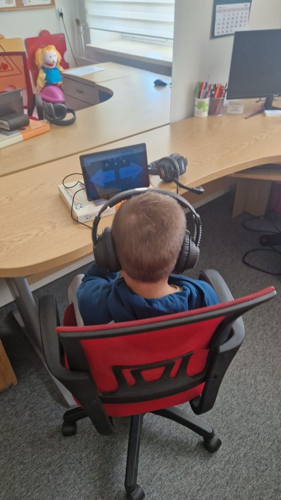 Zdjęcie przedstawiające ucznia podczas treningu metodą Warnkego