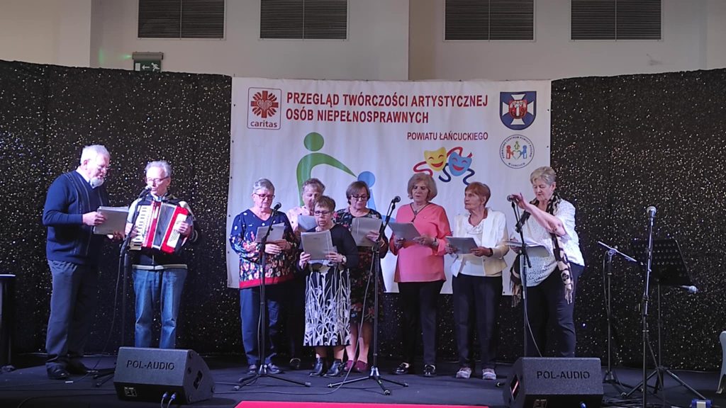 Fotorelacja z Przeglądu Twórczości Artystycznej Osób Niepełnosprawnych Powiatu Łańcuckiego