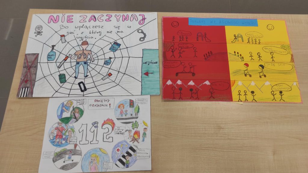 Prace wykonane podczas konkursu plastycznego dla dzieci i młodzieży pod hasłem” Bezpieczne wakacje”