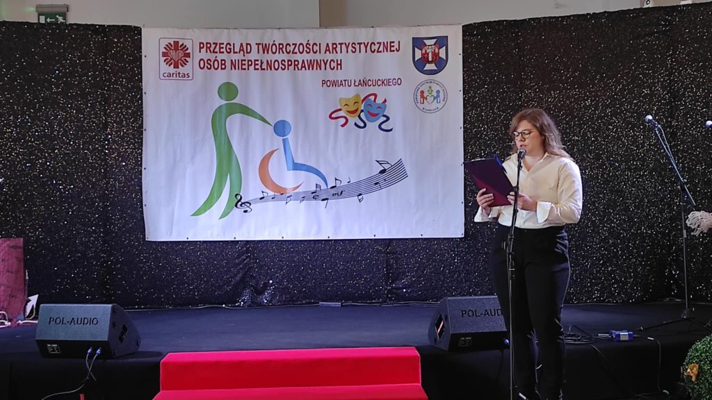 Fotorelacja z Przeglądu Twórczości Artystycznej Osób Niepełnosprawnych Powiatu Łańcuckiego