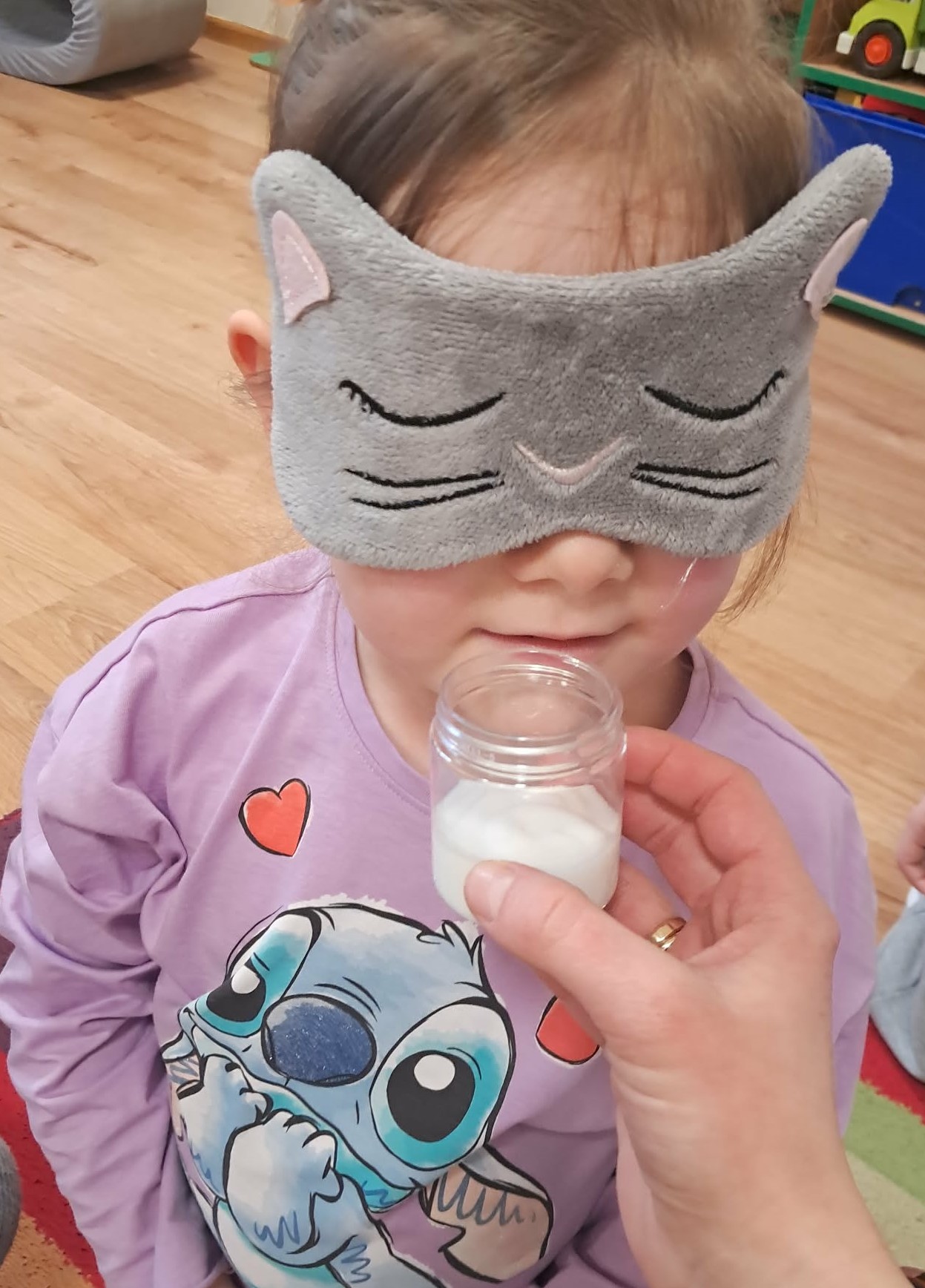 Sensoryczna zabawa przedszkolaków – warsztaty w Przedszkolu Miejskim nr 2 w Łańcucie