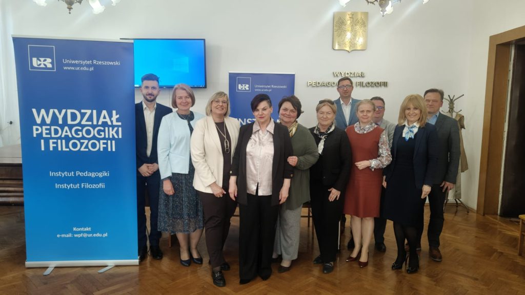 Pracownicy Uniwersytetu Rzeszowskiego na spotkaniu